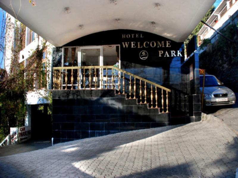 Welcome Park Hotel Nainital Bagian luar foto